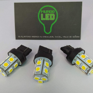 3157 DOS POLOS13 LED´S BLANCO 12 VOLTS